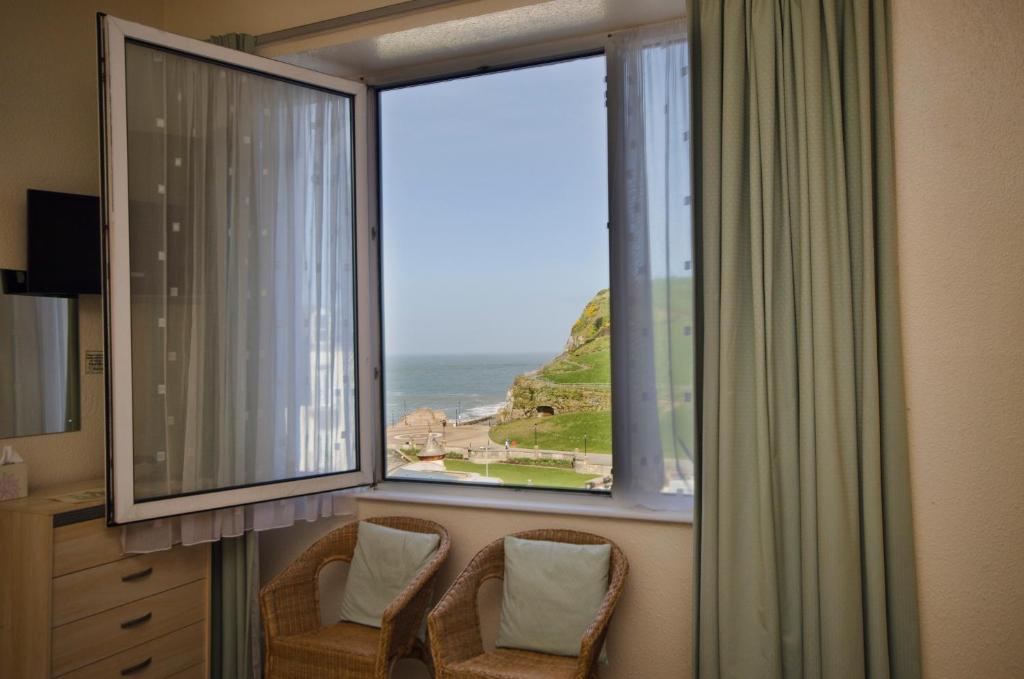 Harcourt Hotel Ilfracombe Exterior foto